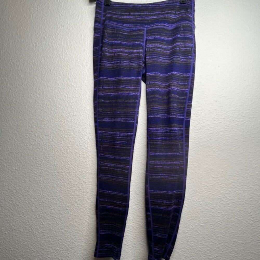 Athleta Retreat Chaturanga Tight Yoga Wildly Striped Purple Leggings Small